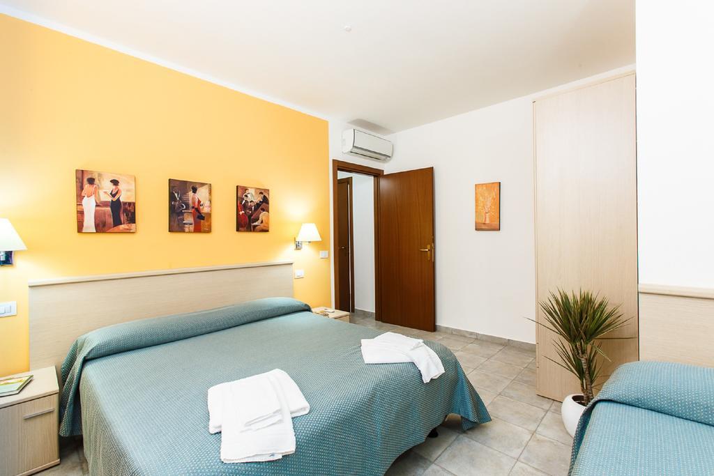 Residence Talamone Il Poderino Cameră foto