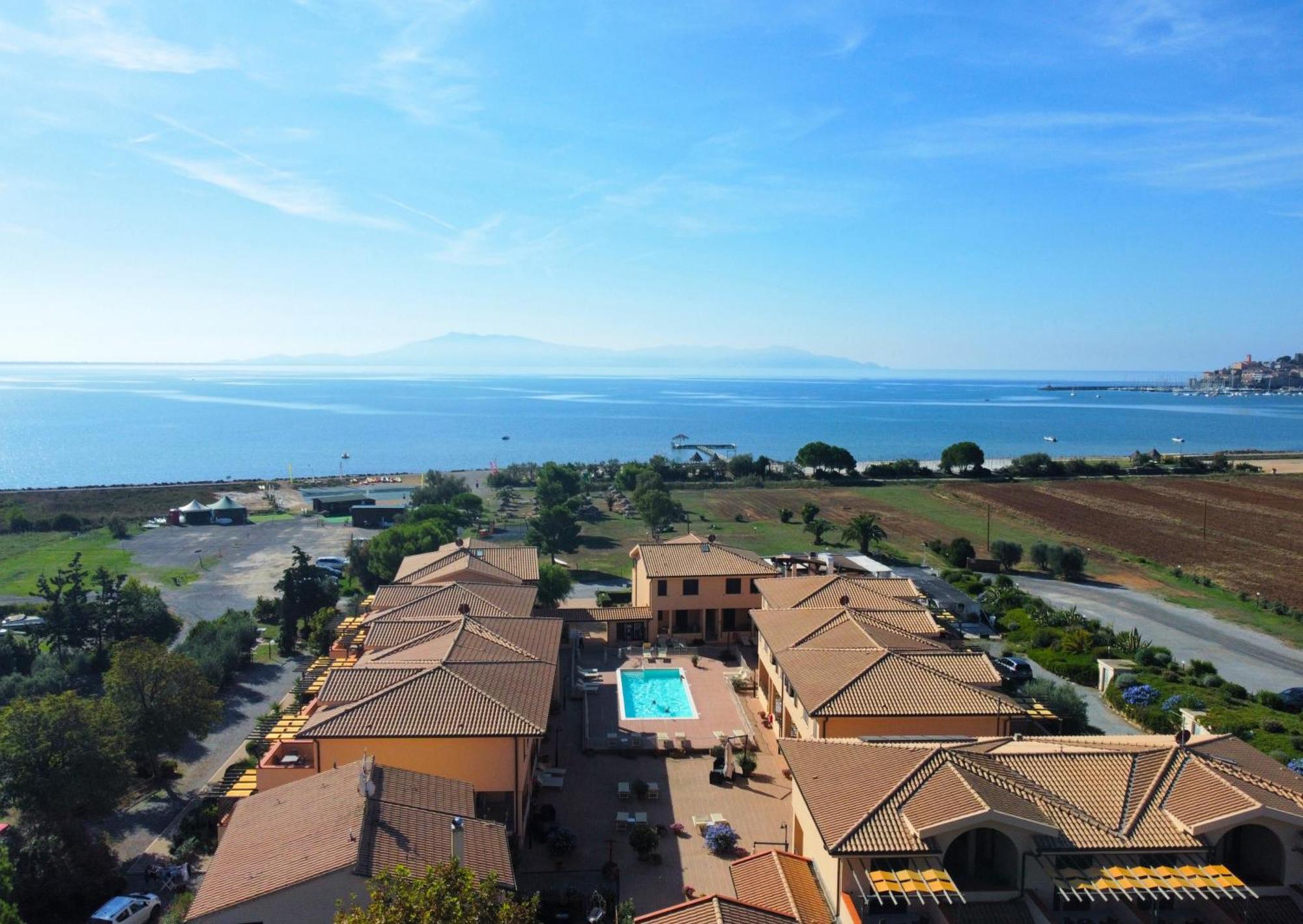 Residence Talamone Il Poderino Exterior foto
